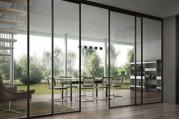 Стеклянные межкомнатные двери: достоинства Стеклянные межкомнатные двери: достоинства