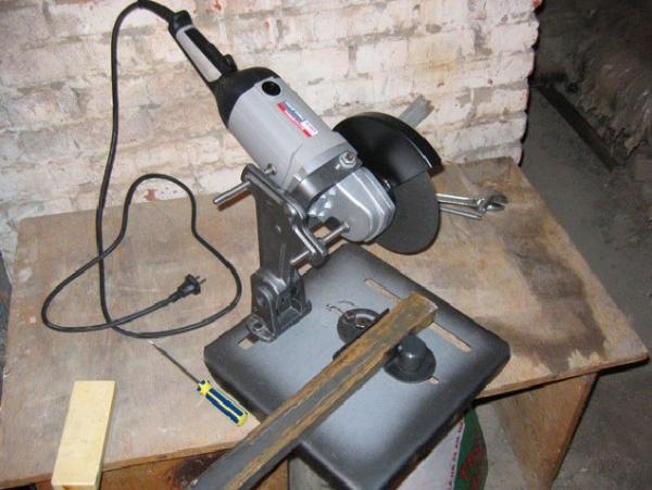 Душевые кабины для дачи уличные Душевые кабины для дачи уличные