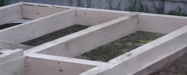 Баня из профилированного бруса под усадку Баня из профилированного бруса под усадку