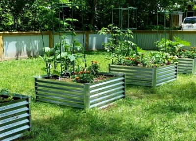 Грядки из металла с полимерным покрытием: особенности и виды конструкций Грядки из металла с полимерным покрытием: особенности и виды конструкций