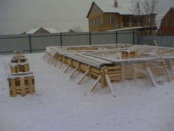 Как правильно залить фундамент зимой Как правильно залить фундамент зимой