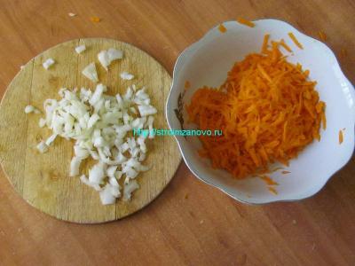 Запечённый карп, фаршированный гречневой кашей
Запечённый карп, фаршированный гречневой кашей