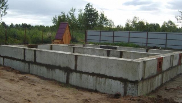 Ленточный фундамент своими руками Ленточный фундамент своими руками