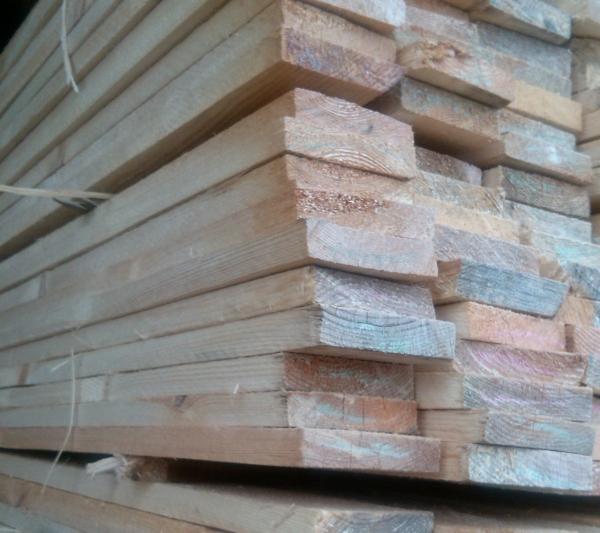 Правила монтажа профнастила на крышу Правила монтажа профнастила на крышу