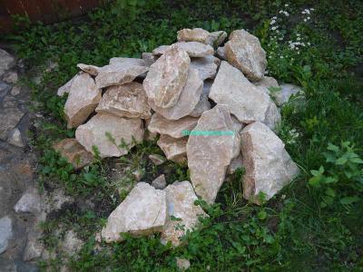 Дорожка из камня
Дорожка из камня