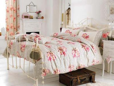 Спальня в деревенском стиле
Спальня в деревенском стиле