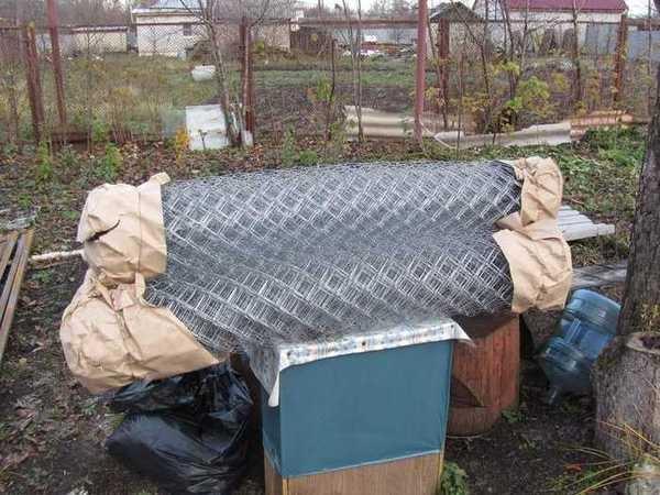 Забор из сетки Рабица
Забор из сетки Рабица