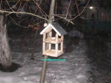  
Кормушка для птиц своими руками
