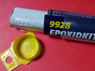 Как пользоваться холодной сваркой и в каких случаях ее применяют Как пользоваться холодной сваркой и в каких случаях ее применяют