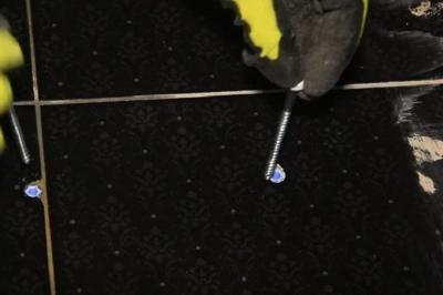 Крепление унитаза к полу — ТОП-5 способов с инструкциями! Крепление унитаза к полу — ТОП-5 способов с инструкциями!