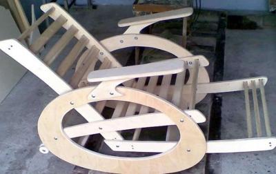 Кресло-качалка своими руками из фанеры — чертежи и пошаговые инструкции Кресло-качалка своими руками из фанеры — чертежи и пошаговые инструкции