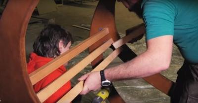 Кресло-качалка своими руками из фанеры — чертежи и пошаговые инструкции Кресло-качалка своими руками из фанеры — чертежи и пошаговые инструкции