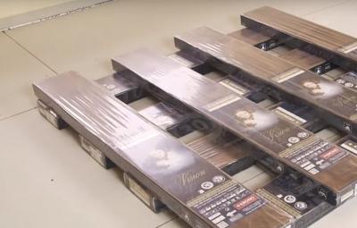 Пленка под ламинат — для чего нужна, как выбирать и укладывать Пленка под ламинат — для чего нужна, как выбирать и укладывать