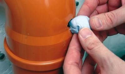 Как пользоваться холодной сваркой и в каких случаях ее применяют Как пользоваться холодной сваркой и в каких случаях ее применяют