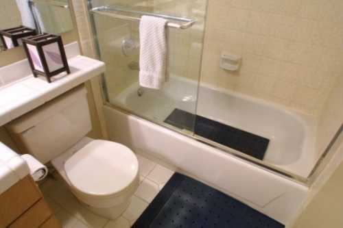 Коврик для ванной комнаты Коврик для ванной комнаты