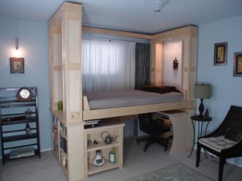 Кровать-чердак с рабочей зоной Кровать-чердак с рабочей зоной