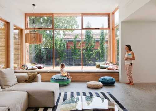 Как оформить большое окно в доме Как оформить большое окно в доме