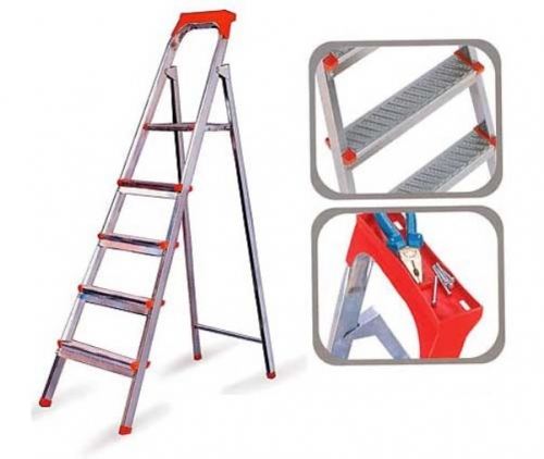 Лестница-стремянка: какую выбрать Лестница-стремянка: какую выбрать