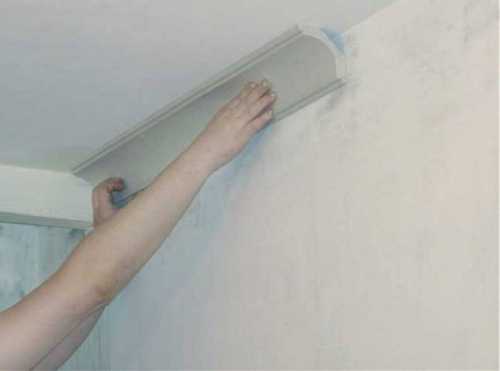 Потолочный плинтус с подсветкой Потолочный плинтус с подсветкой