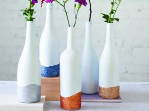 Декор из стеклянных бутылок Декор из стеклянных бутылок