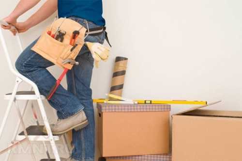 Лестница-стремянка: какую выбрать Лестница-стремянка: какую выбрать