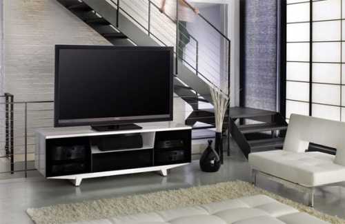 Телевизор на стене в гостиной: идеи декора Телевизор на стене в гостиной: идеи декора